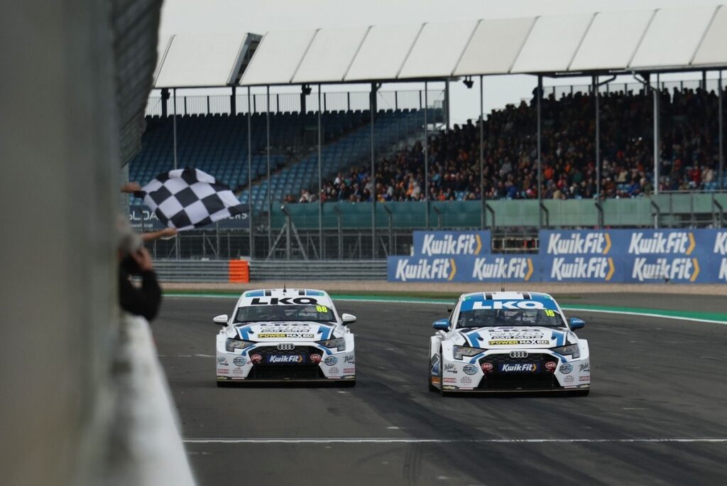 Moffat wins after penalty overturned, Sutton made to wait for title Moffat wins after penalty overturned, Sutton made to wait for title