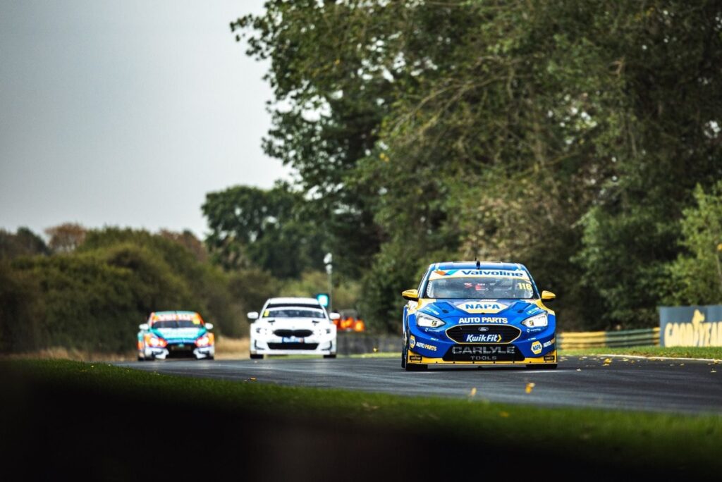 Sublime Sutton wins on hard tyres Sublime Sutton wins on hard tyres