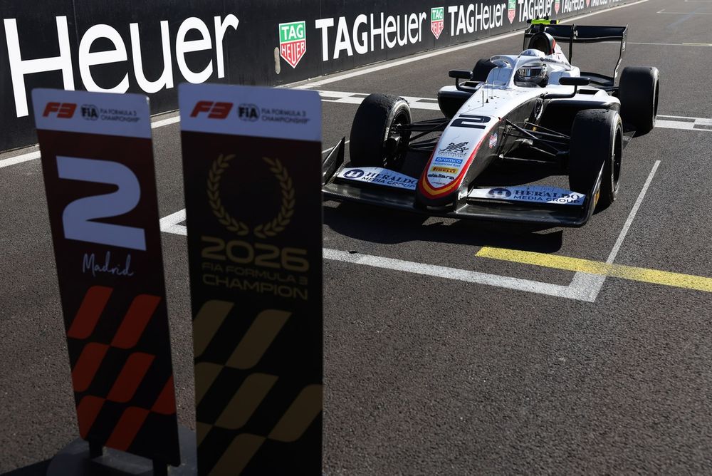 Ugo Ugochukwu comes to a halt as F3's new champion